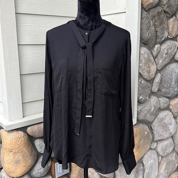 White House Black Market Tops - White House Black‎ Market Blouse Size 14